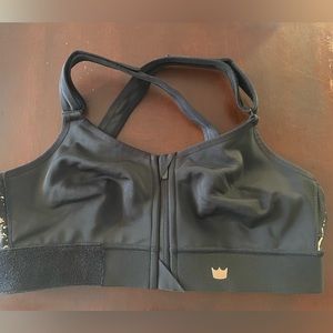 NWOT Shefit flex sports bra - Luxe